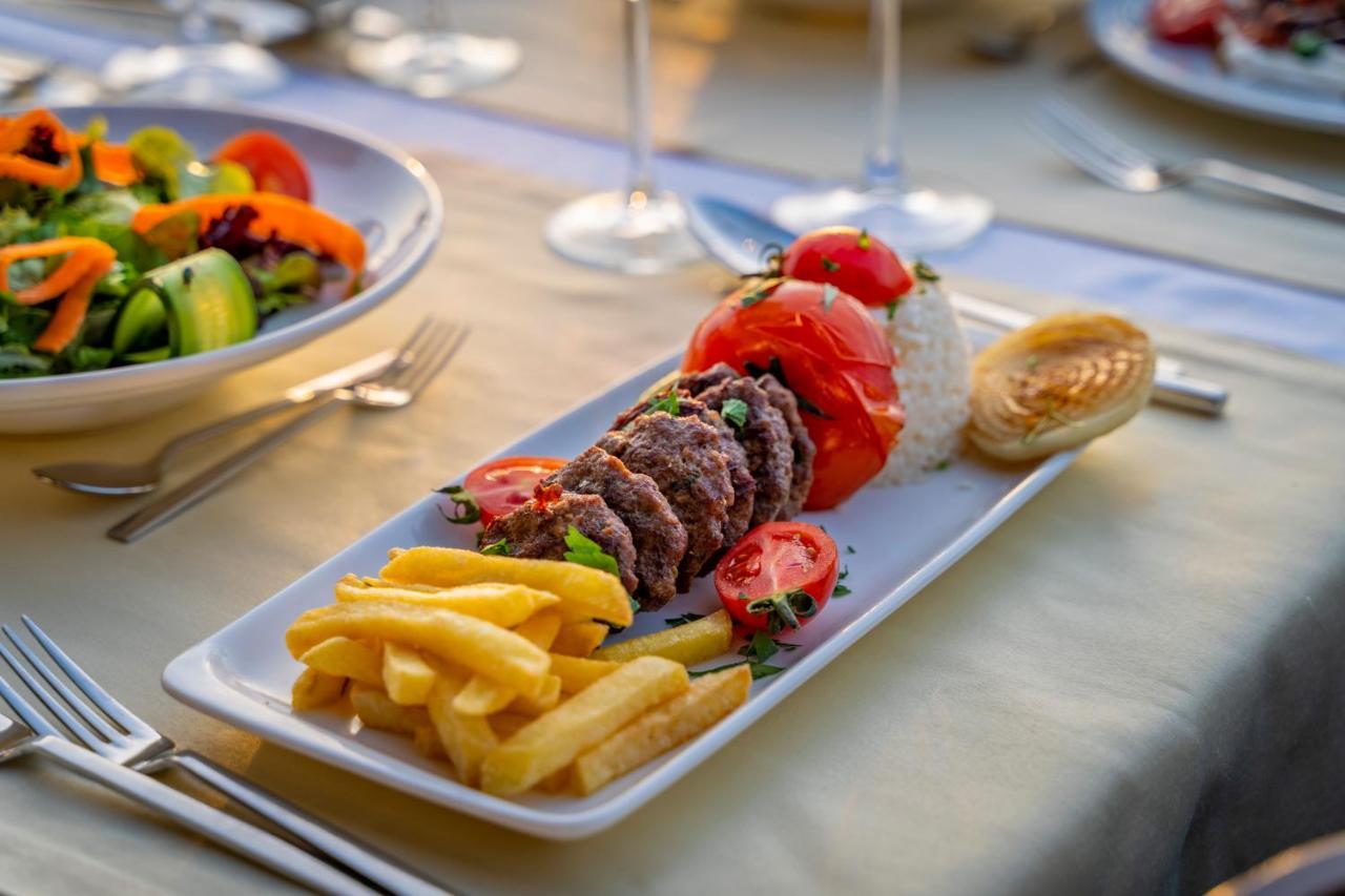 Queen Boutique Hotel بيتيس المظهر الخارجي الصورة